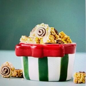 ❤️ ANTHROPOLOGIE FESTIVE DOLOMITE NUT BOWL NEW